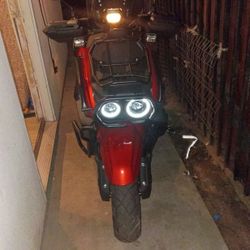200cc Moped