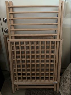 IKEA SNIGLAR Crib + IKEA Mattress Set – Excellent Condition