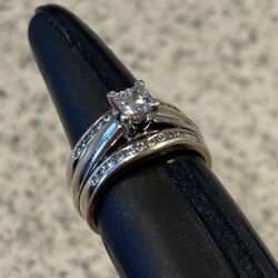 The Leo Natural Diamond Princess Cut Wedding Ring Set
