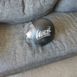 Westt helmet 