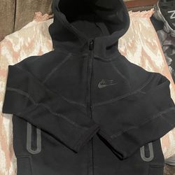 Exelent Conditions  Boys 2y