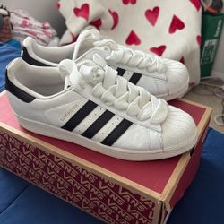 Adidas’s Superstar (10 Size ) 