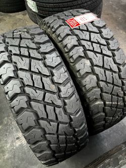 2 SEMI NEW LT 28570R17 Cooper Discoverer ST maxx All tire for $300 installed and balance. 285/70/17 285/70/R17 285 70 R 17 285 70 17 28570R17 Trea