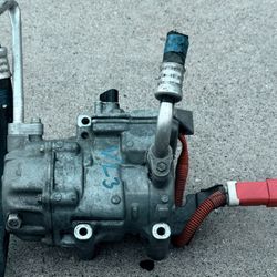 2014 Toyota Prius A/C Compressor OEM Denso ES14C – 042(contact info removed)