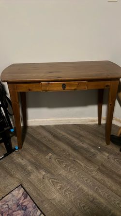 Small wood desk