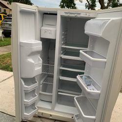 Whirlpool Refrigerator 