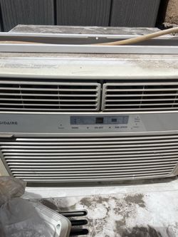 Wall A/C Units
