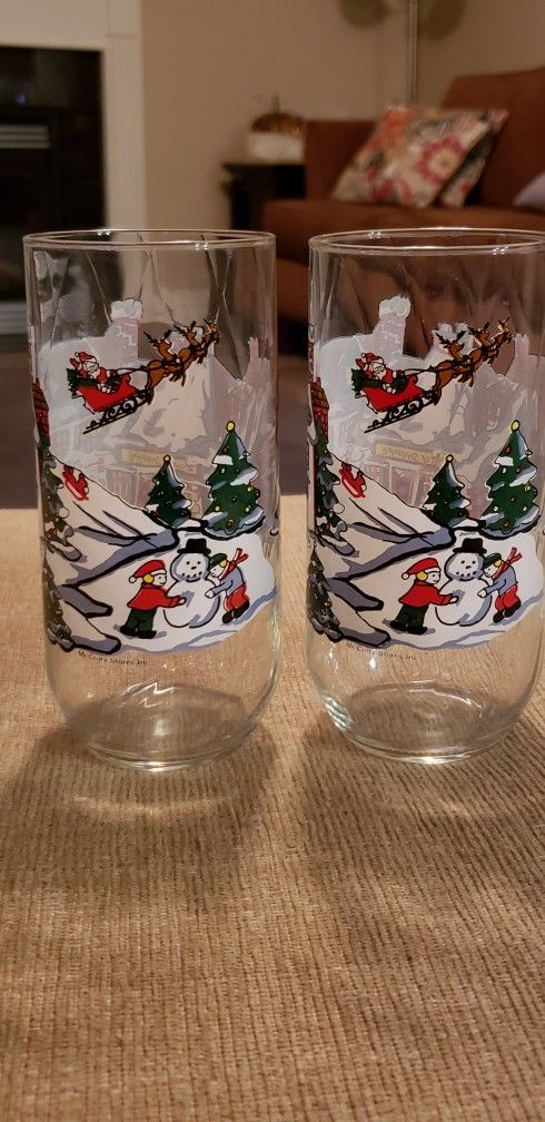 Vintage 1980's Coca-Cola McCrory Stores Christmas Toy Shoppe Santa Glass