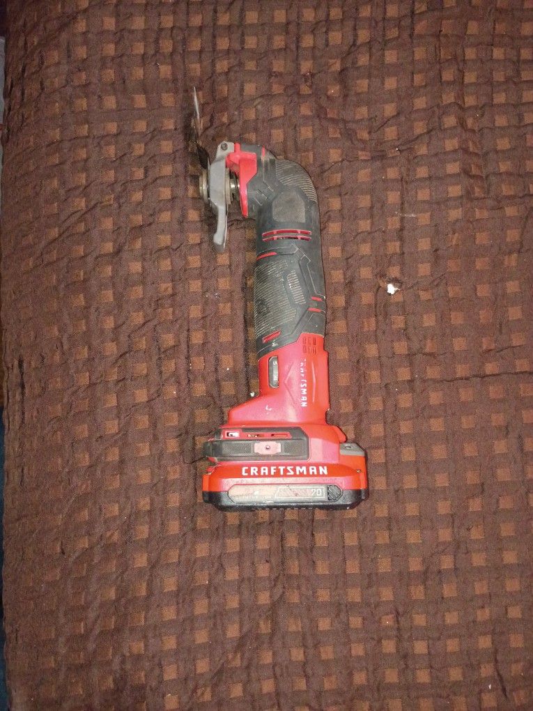 Like New Craftsman 20V Oscillating Tool With Battery