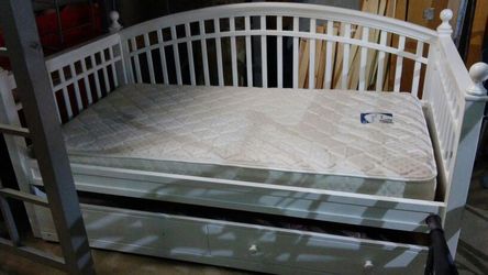White Twin Trundle Bed With Serta Mattress