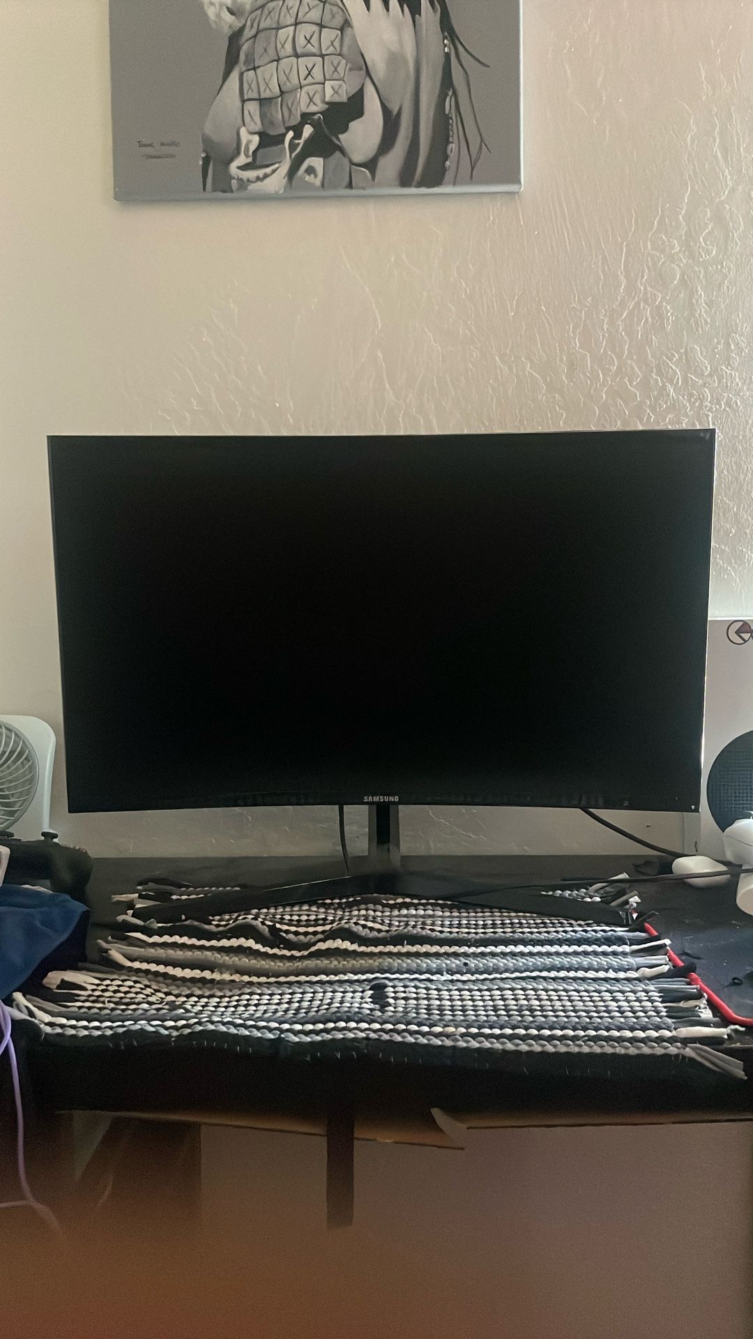 27in Curved Samsung Monitor