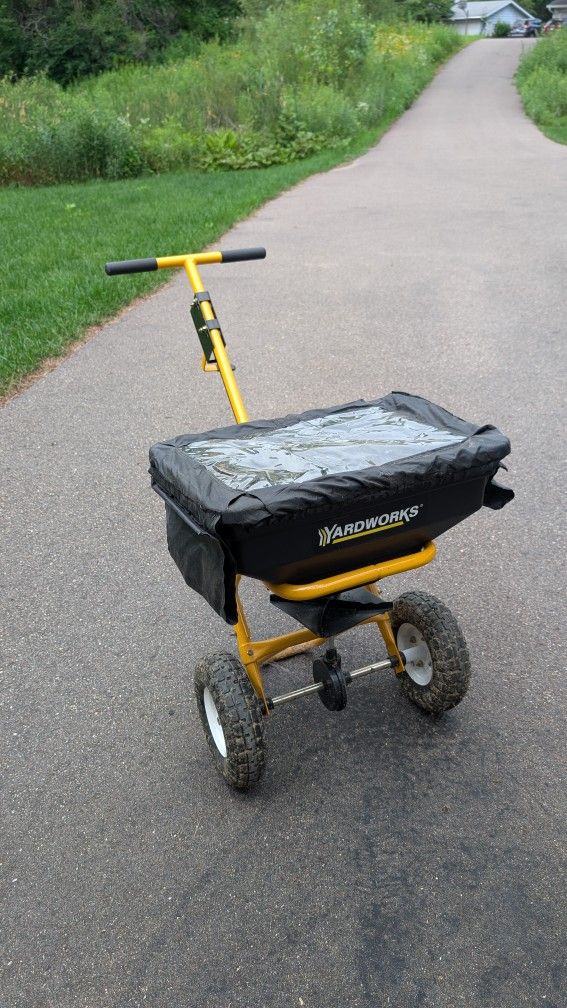 Lawn Seed Spreader