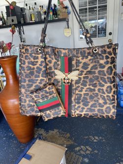 Purse 