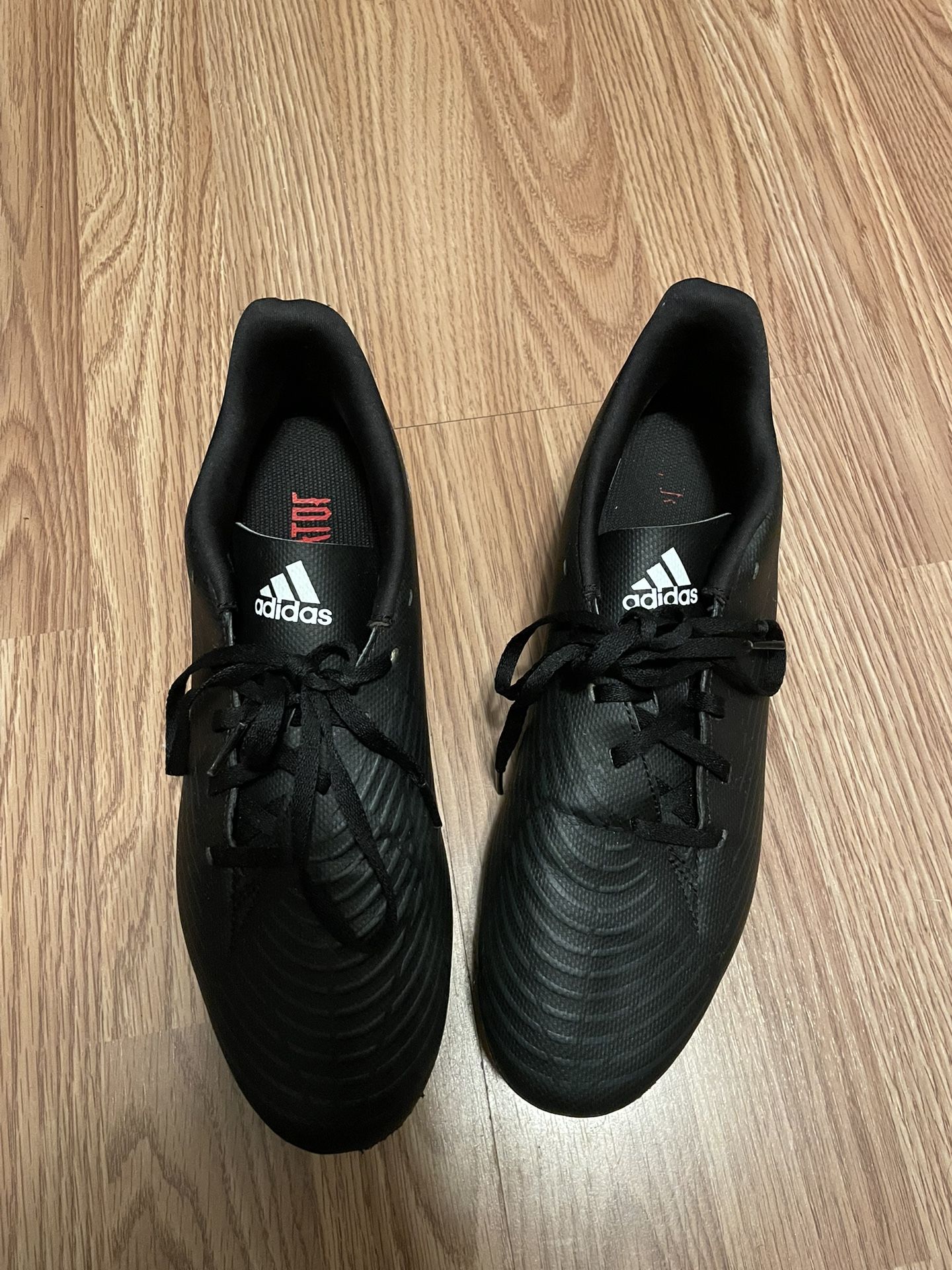 Adidas Predator Cleats- Men’s 9 1/2