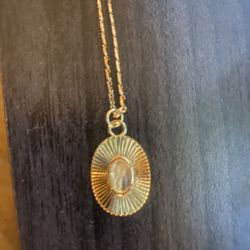 Elizabeth Stone Aura Pendant 