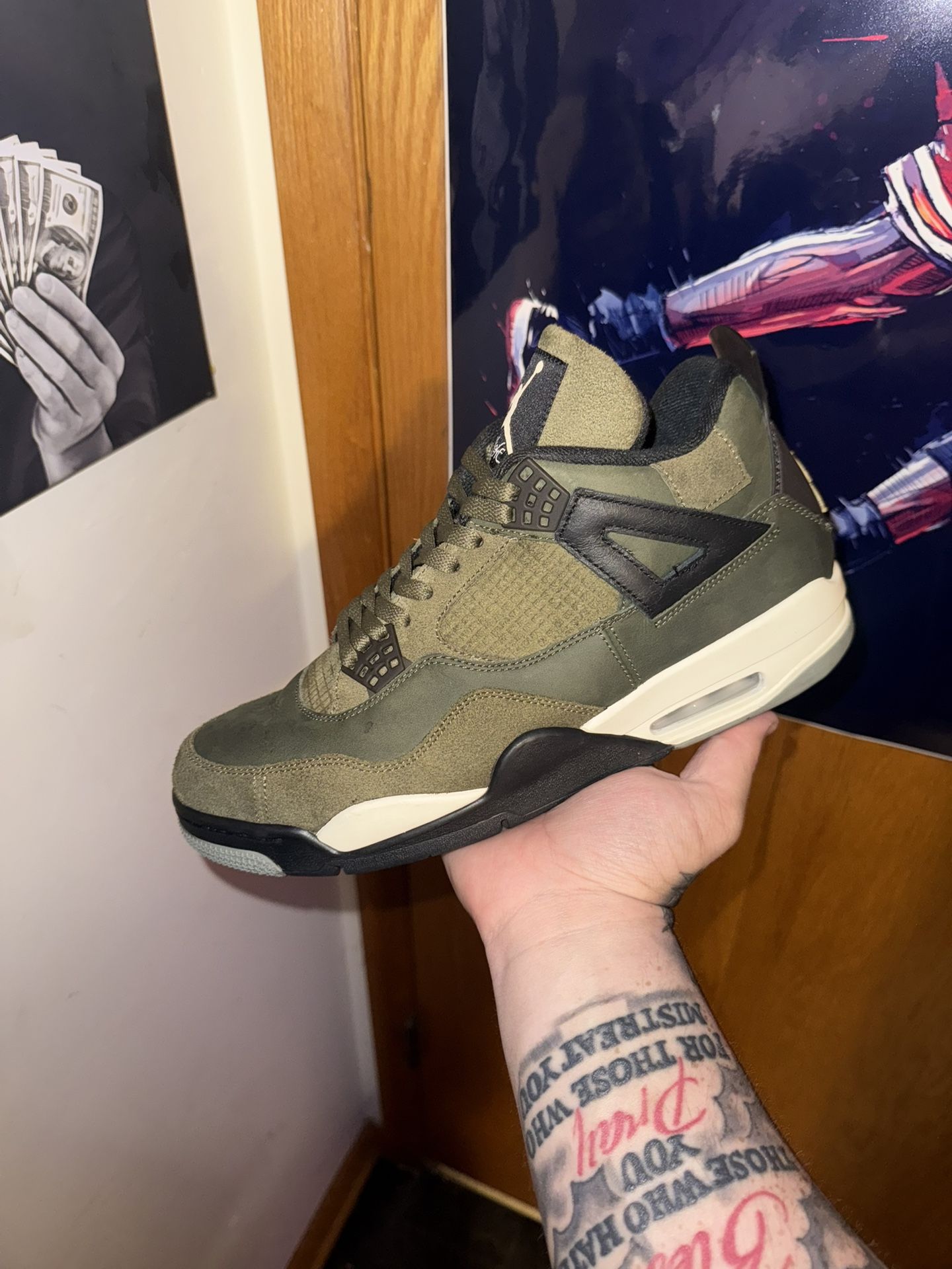 Jordan Retro 4 SE Craft Medium Olive