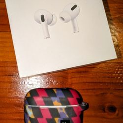 Airpods Pro with Applecare +