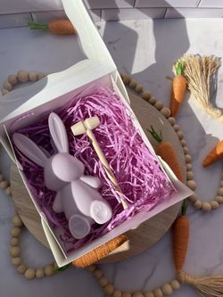 Easter Bunny 
