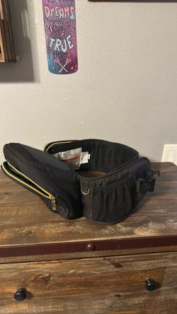 Hip Carrier - Tushbaby