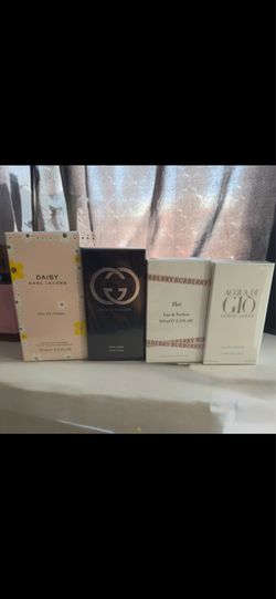 Perfumes & Colognes