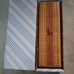 Vintage custom hand-made cribbage board with muskellunge engraving. 