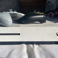 Xbox One S 500gb