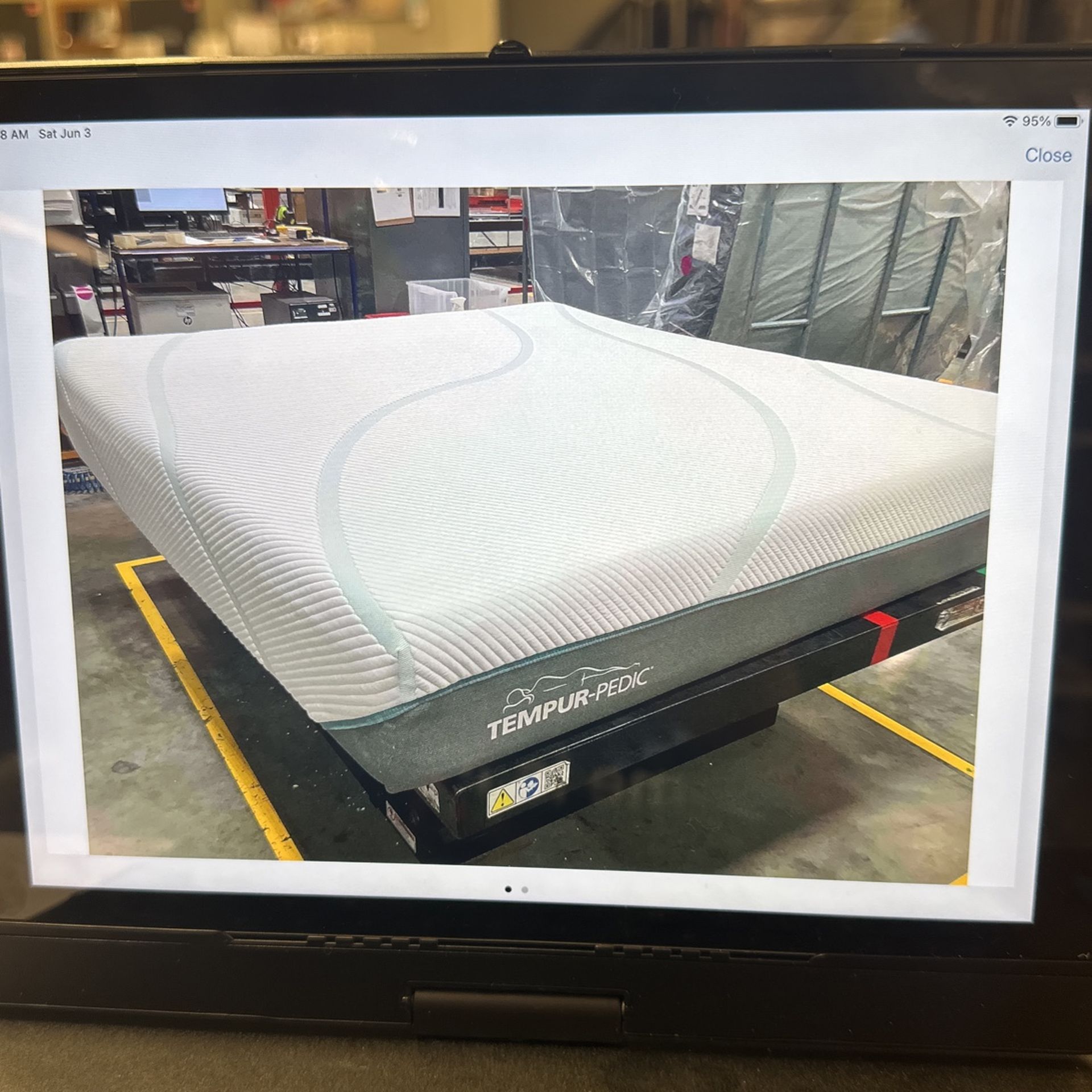 TEMPURPEDIC Medium Hybrid 11” Mattress King for Sale in Tamarac, FL OfferUp