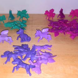 Mixed Lot Of (30) Horses And Unicorn Horses Purple Pink Teal Green 2 Inches
