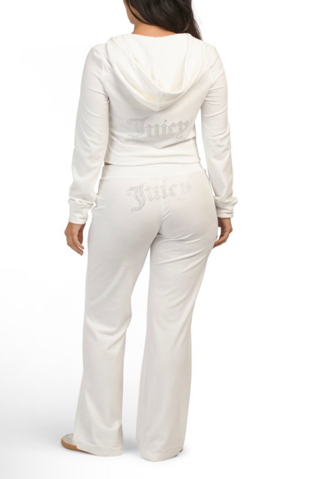Brand new Juicy Couture Tracksuit set pants and sweatshirt with the tags size medium White “Cream Soda”