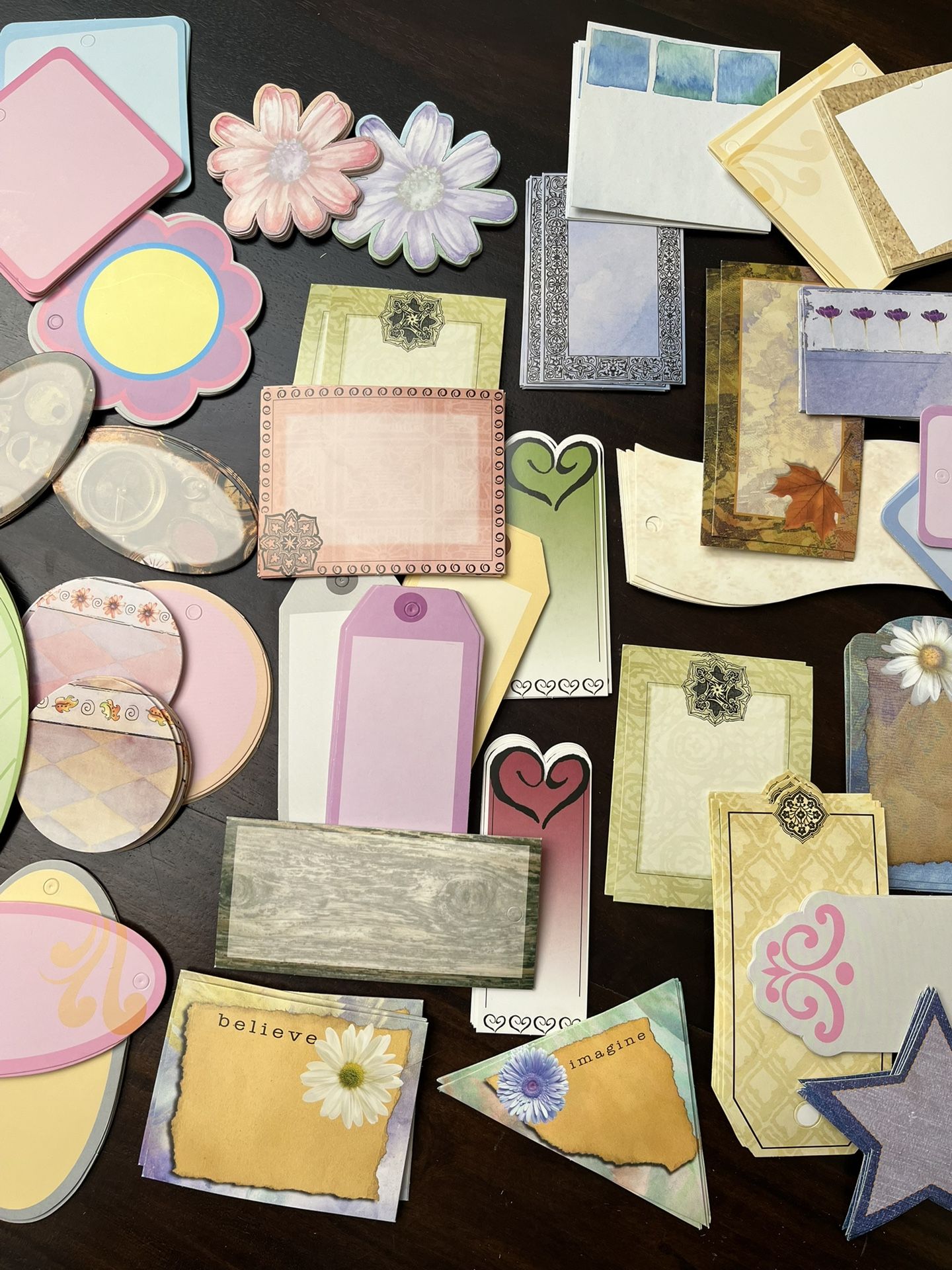 Die Cut Tags & Embellishments