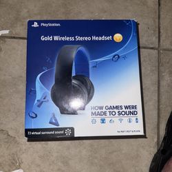 Go to wireless stereo headset, PS4