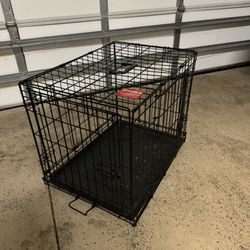 Double door dog crate (24" x 17" x 19")