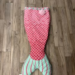 Mermaid Tail Sleeping Bag/blanket 