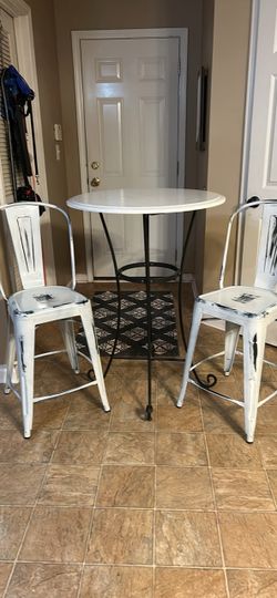 White Metal Bistro Bar Table and 2 Stools