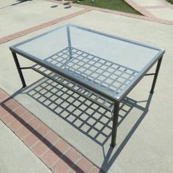 Glass/Metal Table