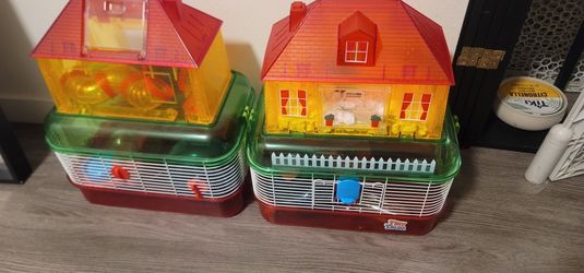 2 Fun Hamster Cages 
