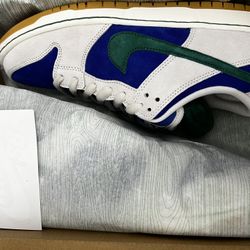 Size 11 Hyper Royal Sb Dunk Low Men’s 