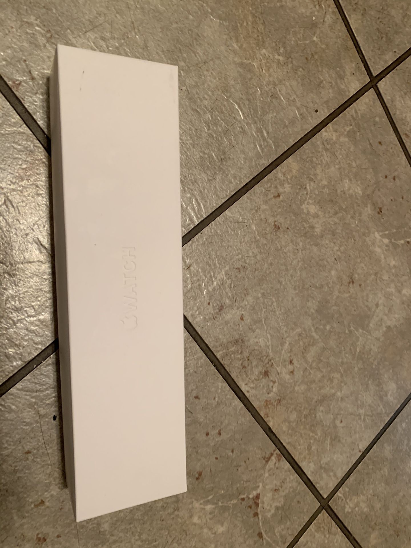 Apple Watch Series 5 Space Gray 40mm Face