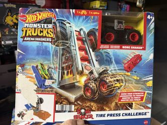 Hot Wheels Monster Trucks Arena Smashers Bone Shaker Tire Press Challenge NEW