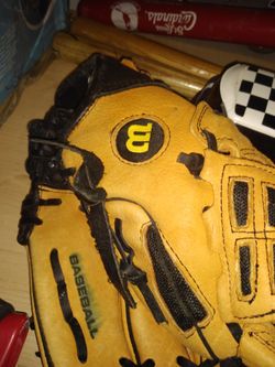 Kids baseball glove