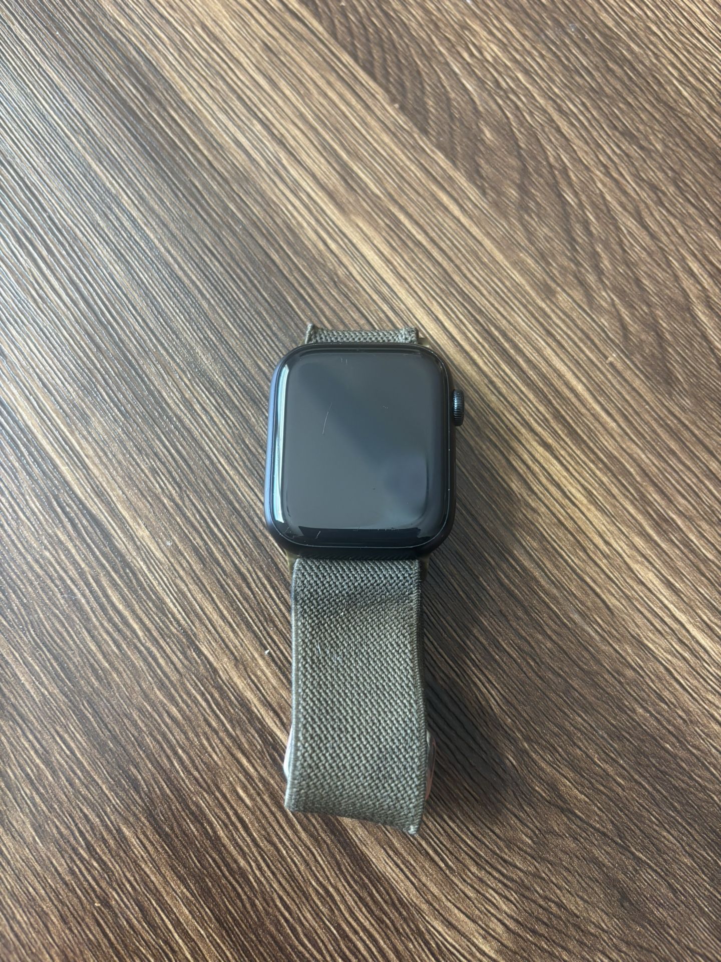 Apple Watch Series 8