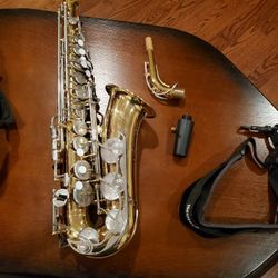Yamaha alto saxophone 