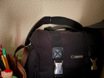 Canon EOSM50 camera