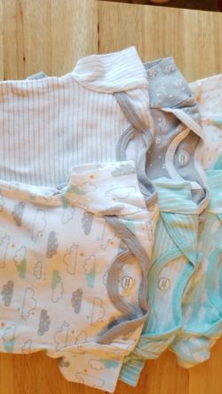 Onsies 0-3 months baby clothes 6 included