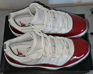 Air Jordan 11 Retro Low "Cherry"