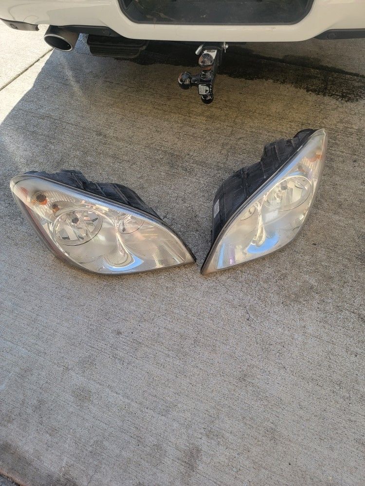 Freightliner Headlights