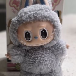 Labubu "EXCITING MACARONS" SEA SALT