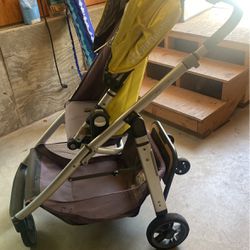 UPPABaby Stroller with skate