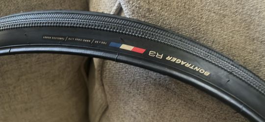 Bontrager R3 tire