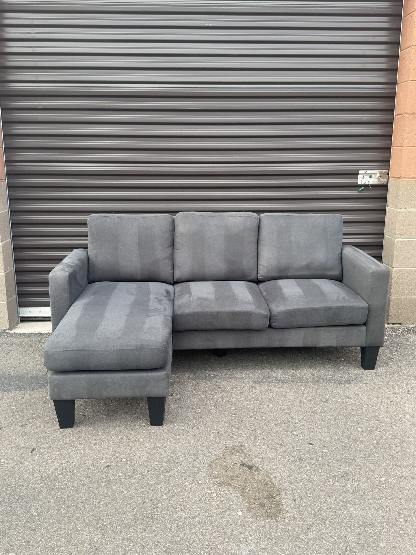 Sectional couch (free delivery) 